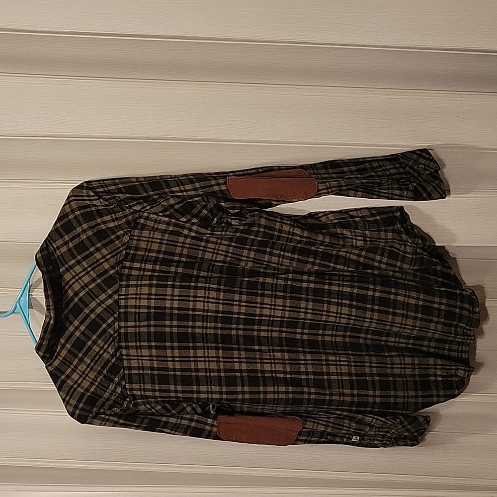 Women's Kavu plaid shirt - Picture 3 of 5